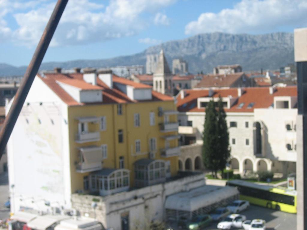 Split Central Guesthouse Buitenkant foto
