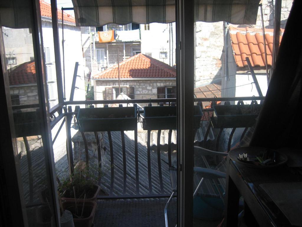 Split Central Guesthouse Buitenkant foto